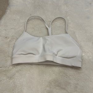 Flow y bra lululemon size 2